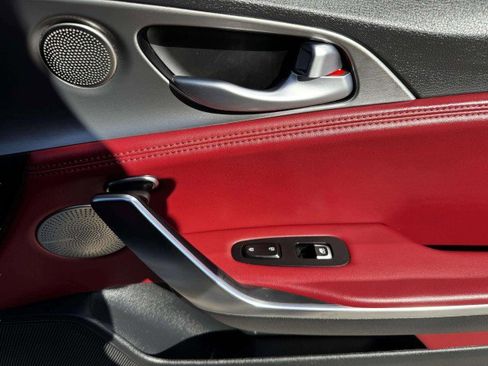 Used 2020 Kia Stinger GT2 image 47