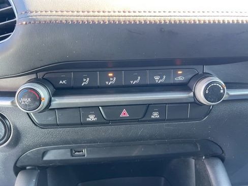 Used 2021 MAZDA MAZDA3 s image 20