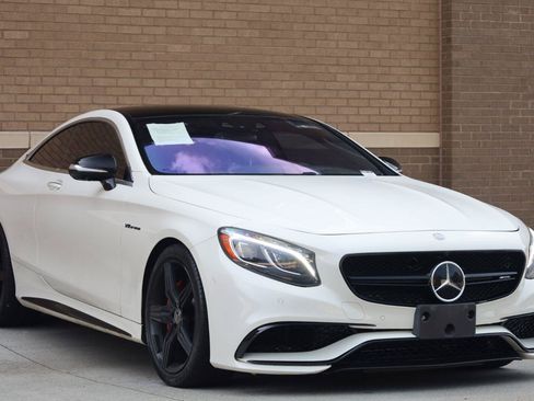 Used 2017 Mercedes-Benz S 63 AMG 4MATIC Coupe image 4