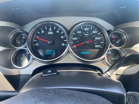 Used 2014 Chevrolet Silverado 3500 W/T RWD image 12