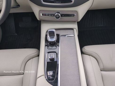 Used 2025 Volvo XC90 B6 Ultra w/ Protection Package Premier image 21