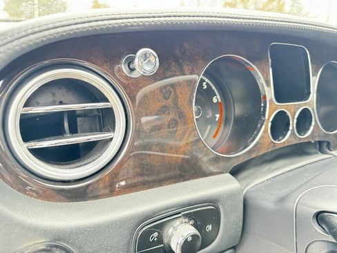 Used 2005 Bentley Continental GT image 21