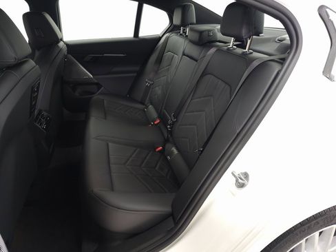 Certified 2025 BMW 530i xDrive image 26