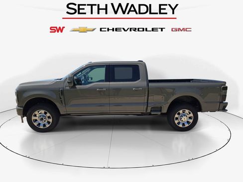 Used 2026 Ford F250 King Ranch w/ Chrome Package AWD/4WD image 4