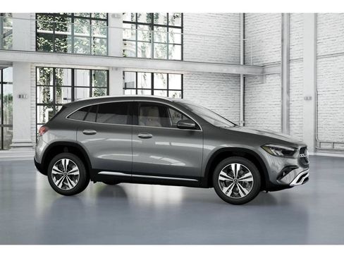New 2026 Mercedes-Benz GLA 250 4MATIC image 14