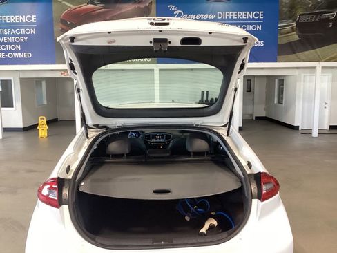 Used 2019 Hyundai Ioniq Limited w/ Ultimate Package 02 image 23