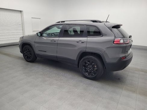 Used 2023 Jeep Cherokee Altitude Lux image 3