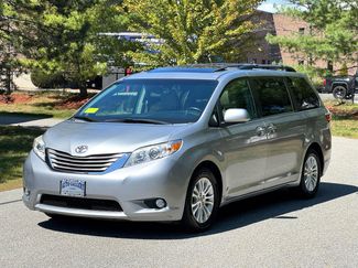 Used 2015 Toyota Sienna XLE Premium image 1