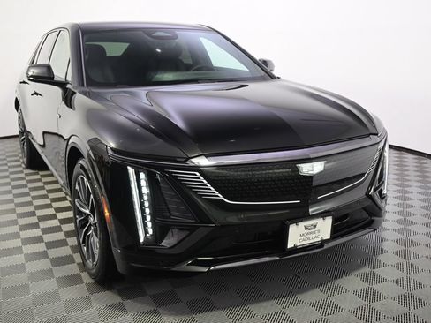 New 2026 Cadillac Lyriq Premium Sport w/ LPO, Floor Liner Package AWD/4WD image 9