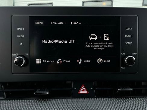 Used 2025 Kia Sportage LX image 26