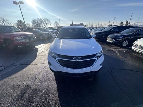 Used 2019 Chevrolet Equinox LT w/ Driver Convenience Package image 8