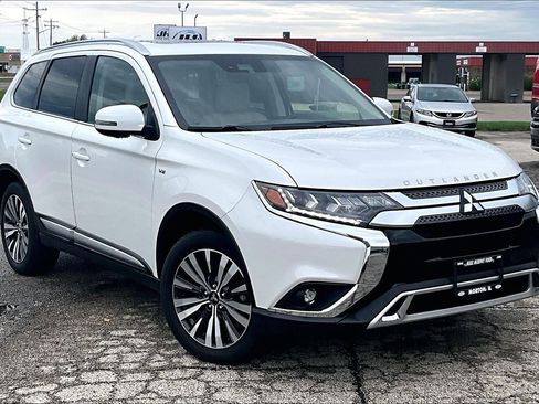 Used 2020 Mitsubishi Outlander GT image 38