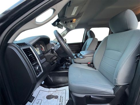 Used 2016 RAM 2500 Tradesman w/ Popular Equipment Group image 28