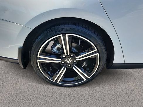Used 2023 Honda Accord Sport image 7
