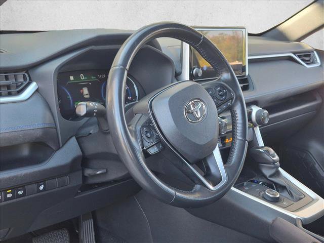 Used 2023 Toyota RAV4 SE w/ SE Grade Weather Package AWD/4WD image 4