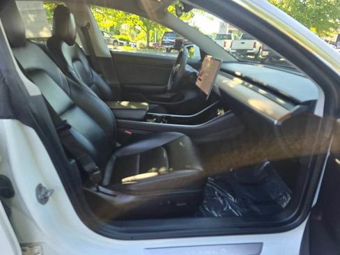 Used 2020 Tesla Model 3 Long Range AWD/4WD image 9