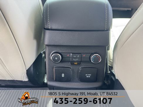 Used 2018 Ford Explorer Platinum image 49