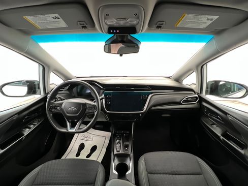 Used 2022 Chevrolet Bolt LT image 10
