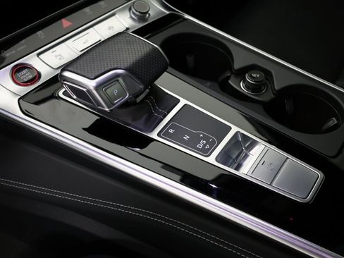 Used 2023 Audi S6 Prestige w/ Prestige Package image 6