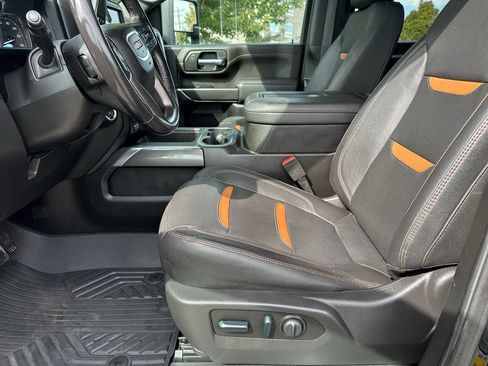 Used 2022 GMC Sierra 2500 AT4 w/ Driver Alert Package I AWD/4WD image 15