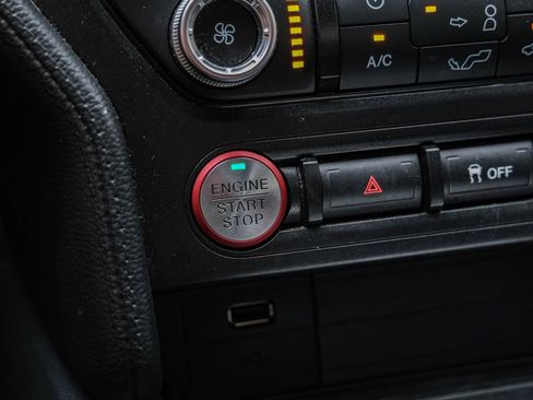 Used 2022 Ford Mustang GT RWD image 19
