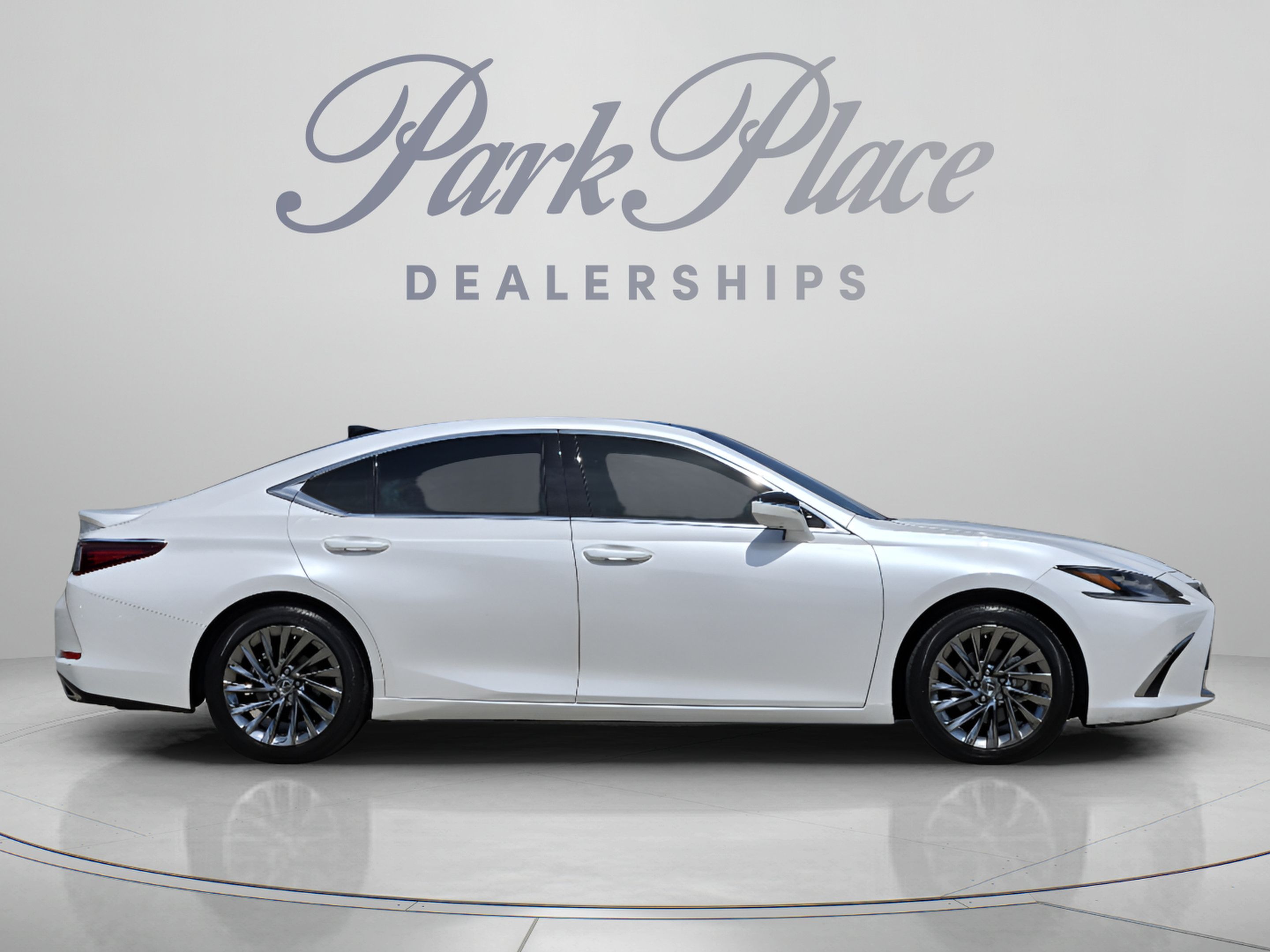 Certified 2024 Lexus ES 350 Ultra Luxury w/ Accessory Package (Z2) FWD image 6