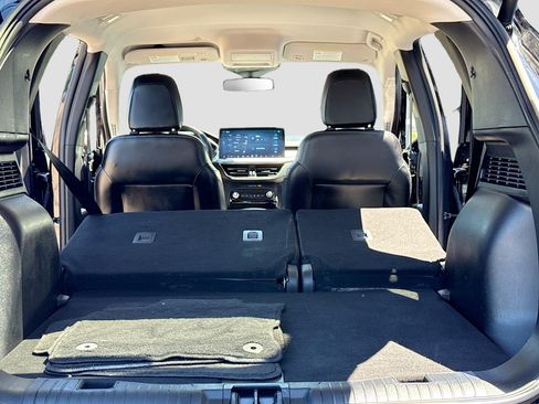 Used 2024 Ford Escape Platinum AWD/4WD image 7
