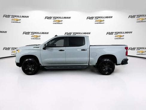 Used 2024 Chevrolet Silverado 1500 LT Trail Boss w/ LT Trail Boss Premium Package AWD/4WD image 4
