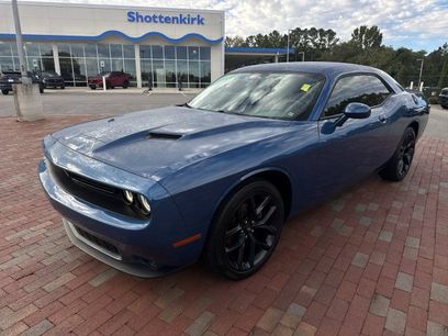 Used 2022 Dodge Challenger SXT w/ Blacktop Package