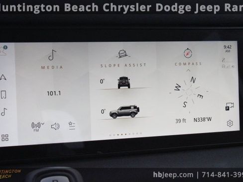 Used 2021 Land Rover Defender 110 image 22