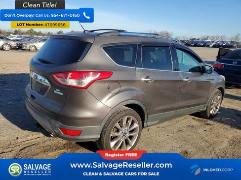 Used 2016 Ford Escape SE w/ SE Chrome Package image 4