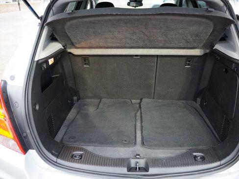 Used 2019 Chevrolet Trax LT w/ LT Convenience Package image 19