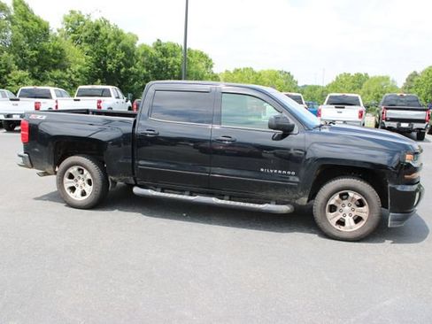 Used 2017 Chevrolet Silverado 1500 LT w/ All Star Edition AWD/4WD image 5