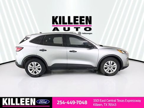 Used 2022 Ford Escape S FWD image 9