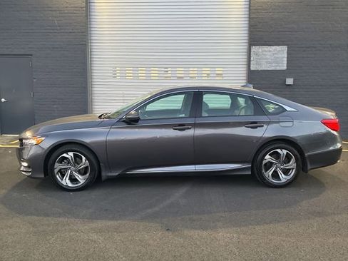 Used 2019 Honda Accord EX-L image 8