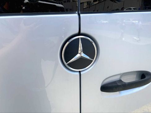New 2025 Mercedes-Benz Sprinter 2500 image 14