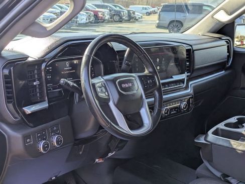 Used 2022 GMC Sierra 1500 Elevation image 14