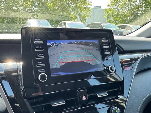 Used 2024 Toyota Camry SE FWD image 34