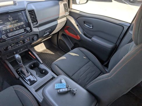 Used 2022 Nissan Frontier Pro-X w/ Technology Package RWD image 19