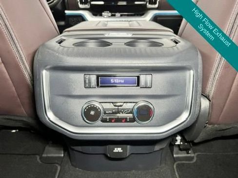 Used 2025 Ford Expedition Max Platinum w/ Platinum Ultimate Package AWD/4WD image 21
