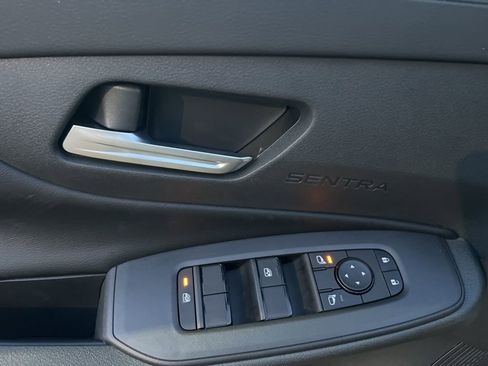 New 2026 Nissan Sentra SV w/ SV Convenience Package FWD image 21
