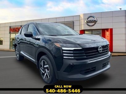 New 2025 Nissan Kicks SV