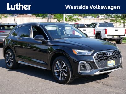 Used 2023 Audi Q5 2.0T Premium w/ Convenience Package