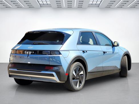 New 2026 Hyundai Ioniq 5 SEL RWD image 4