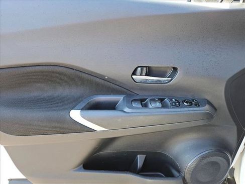 Used 2021 Nissan Kicks SV FWD image 10