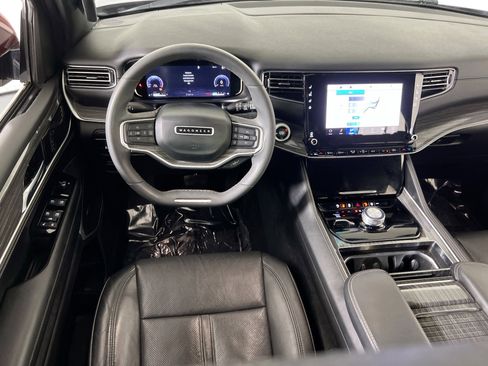 Used 2022 Jeep Wagoneer Series II image 23