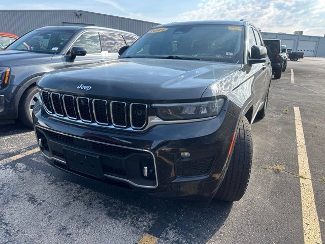 Certified 2021 Jeep Grand Cherokee L Overland w/ Advanced Protech Group III AWD/4WD image 19