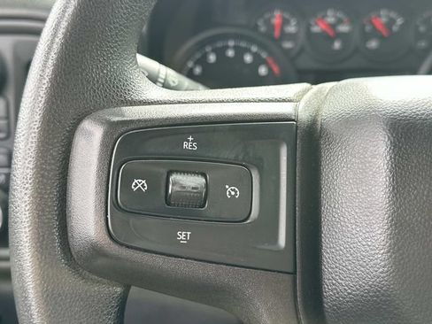 Used 2020 Chevrolet Silverado 1500 Custom Trail Boss w/ Custom Convenience Package AWD/4WD image 18