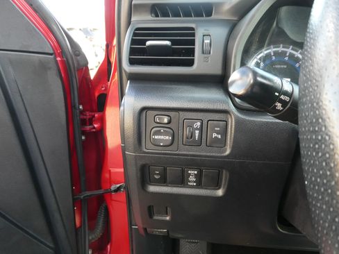 Used 2014 Toyota 4Runner Limited image 18