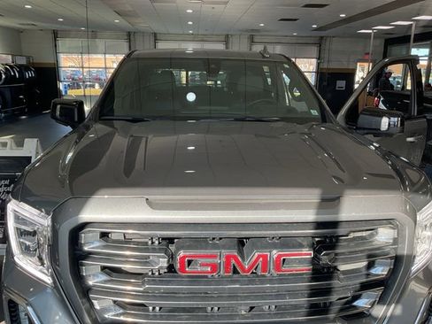 Used 2021 GMC Sierra 1500 AT4 w/ AT4 Premium Package image 13